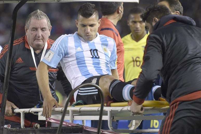 Argentina x Equador - Eliminatórias Sul-Americanas - Agüero