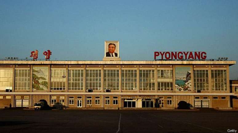 Novo aeroporto da capital do país expõe dilema pelo qual passa o regime