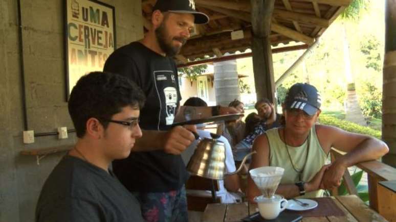 Fazendeiros do Espírito Santo abriram cafeterias e hostels para impulsionar suas marcas