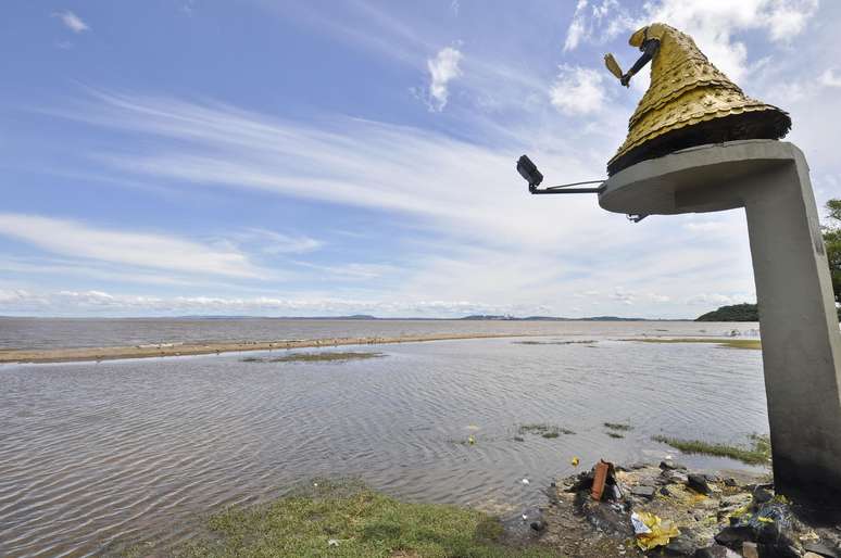 Impacto das chuvas em Porto Alegre