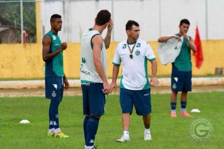 Danny Sérgio assume comando do Goiás na luta contra o rebaixamento