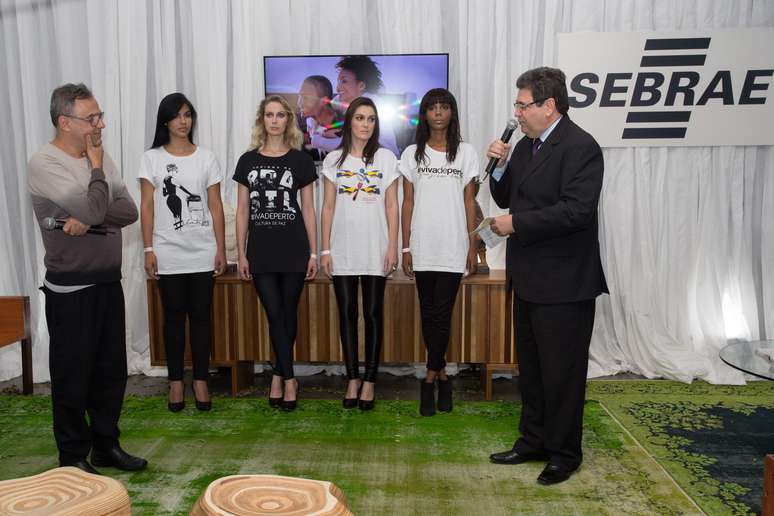 O Secretário Nacional de Políticas e Turismo e Paulo Borges falaram sobre campanha 'Viva de Perto'