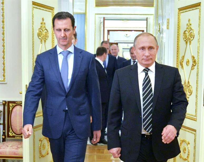 Presidente russo Vladmir Putin recebe o presidente sírio Bachar al-Asad em Moscou.