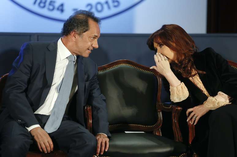 A imagem positiva de Cristina, em torno dos 50% de popularidade, é decisiva para Scioli