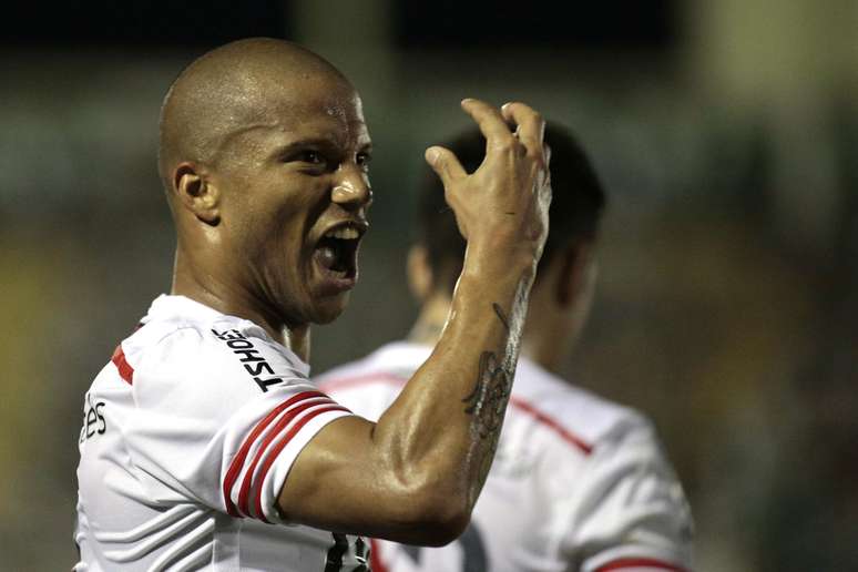 S&aacute;nchez comemora gol do River Plate na Arena Cond&aacute;