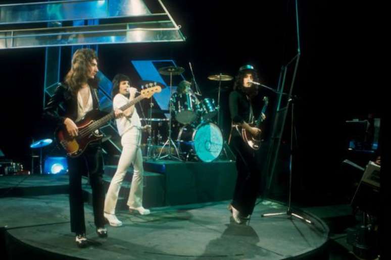 A banda fez o videoclipe de Bohemian Rhapsody para o programa da BBC Top of the Pops, do qual não era muito fã