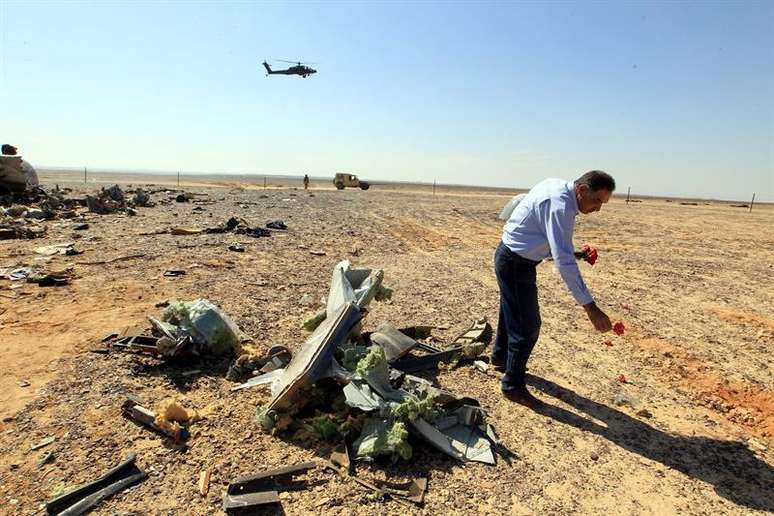 Russos investigam queda de avião no Sinai