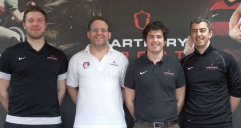 Hooper ser&aacute; acompanhado por especialistas durante travessia