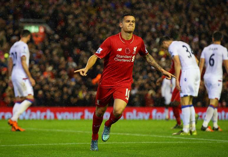 Coutinho marcou o gol do Liverpool na derrota em casa para o Palace