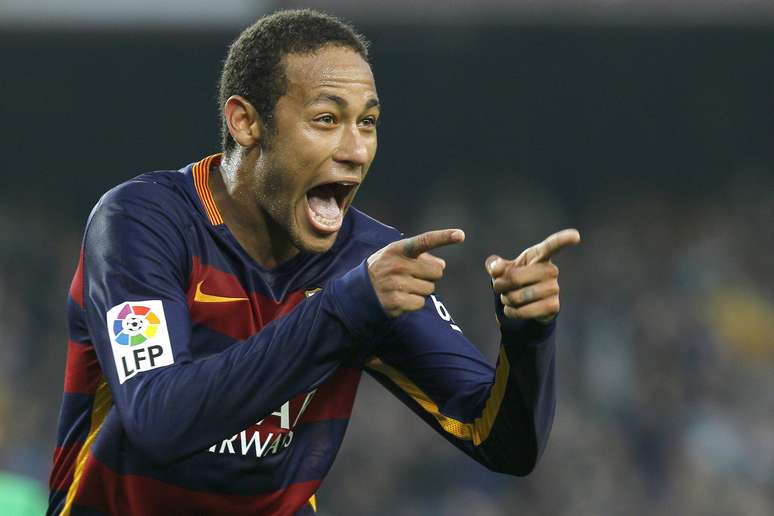 Neymar sofreu uma lesão na coxa durante treinamento do Barcelona para o jogo contra o Bayer Leverkusen pela Liga dos Campeões