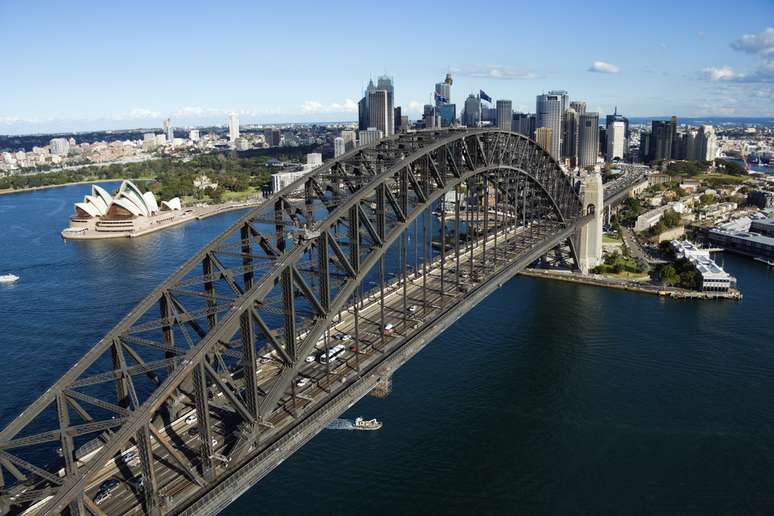 Ponte da Baía de Sydney tem o maior arco de aço em uma estrutura como essa no mundo
