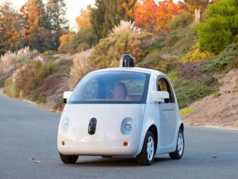 Recentemente o Google começou a testar seu carro autônomo nas ruas dos Estados Unidos