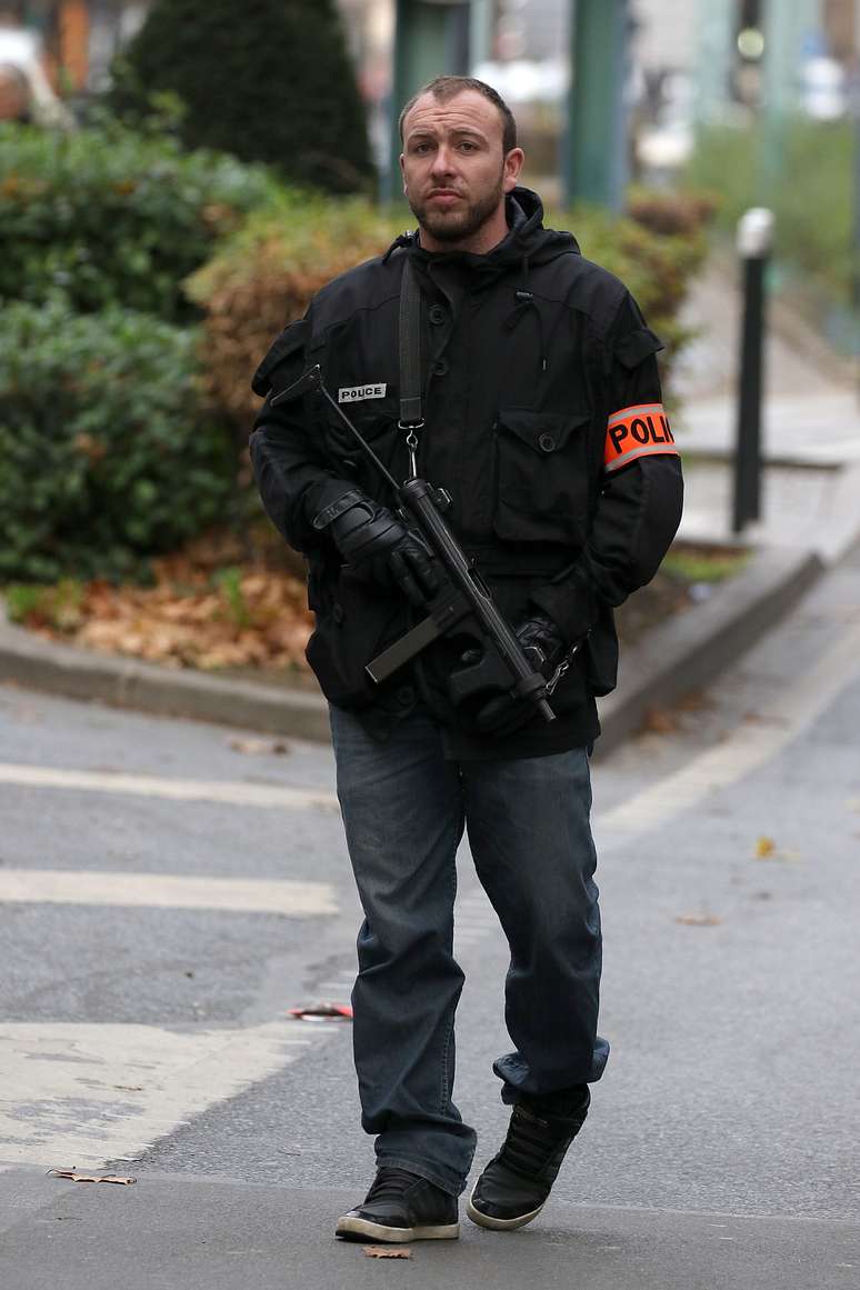 Polícia francesa realizou operação em busca do belga Abdelhamid Abaaoud, considerado autor intelectual dos atentados de Paris