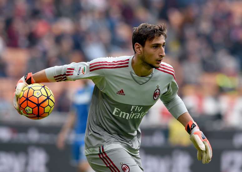 Gianluigi Donnarumma é um dos destaques do Milan na temporada