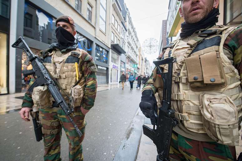 Primeiro ministro da Bélgica elevou ao "nível quatro" o risco de atentado na capital