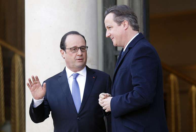 Presidente francês e primeiro-ministro britânico se reuniram para discutir a luta contra o terrorismo e a situação da Síria após os atentados de Paris