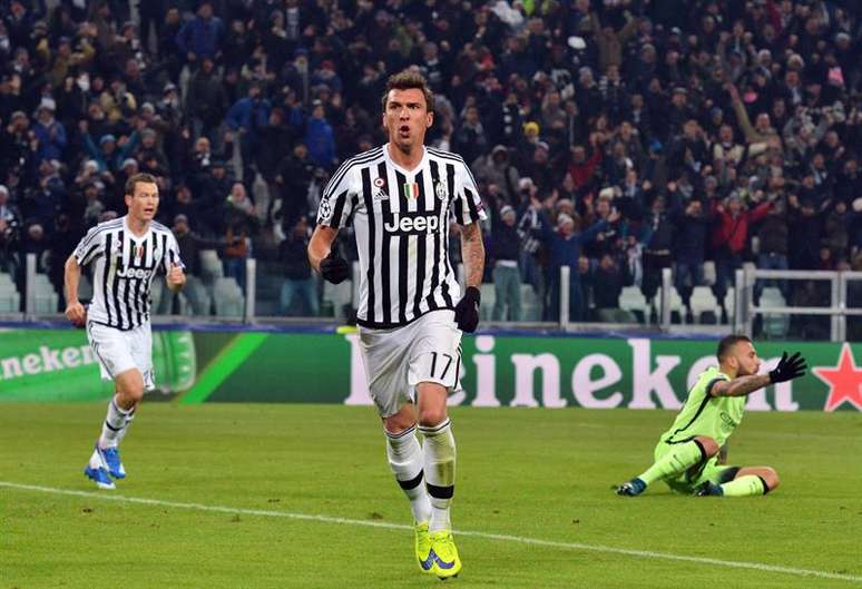 Juventus vence City graças a gol de Mandzukic