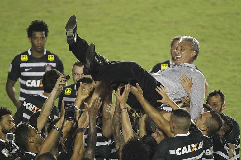 Tite foi eleito o melhor técnico do Campeonato Brasileiro