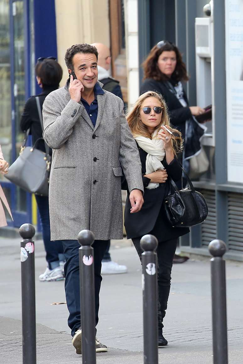 Mary-Kate Olsen e Olivier Sarkozy ficaram noivos no início de 2014