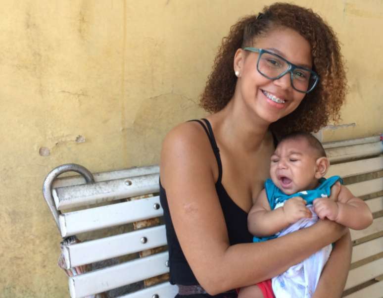 Érika Roque não sentiu sintomas da febre zika enquanto esperava Erik, hoje com cinco meses