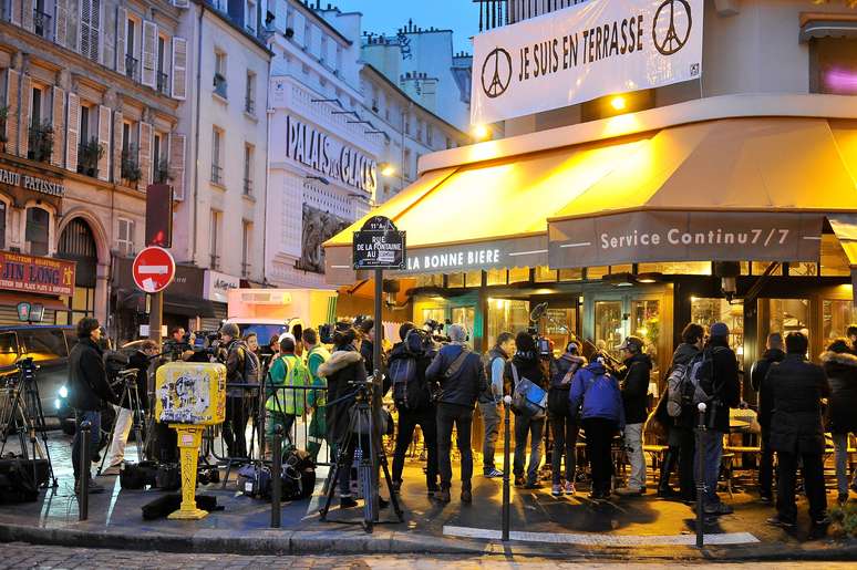 Café Bonne Bière reabre após ter sido atingido nos ataques de 13 de novembro