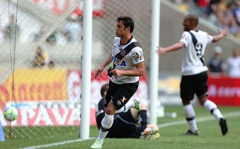 Em 5 jogos pelo Coritiba, Kléber Gladiador já faz o mesmo que em 2