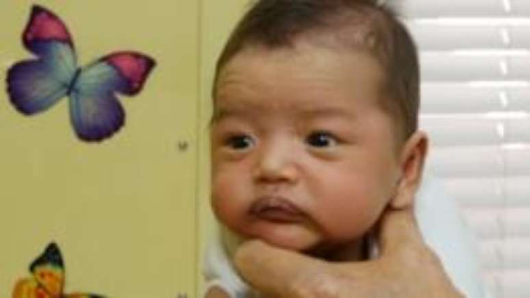 Hamilton incentiva que pais testem o m&eacute;todo por conta pr&oacute;pria