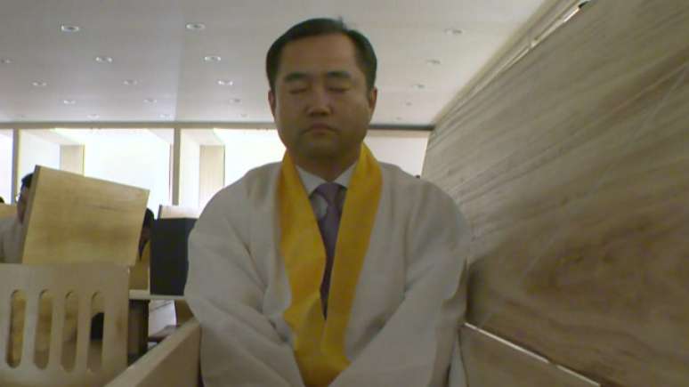 Participantes tamb&eacute;m escrevem cartas finais para parentes