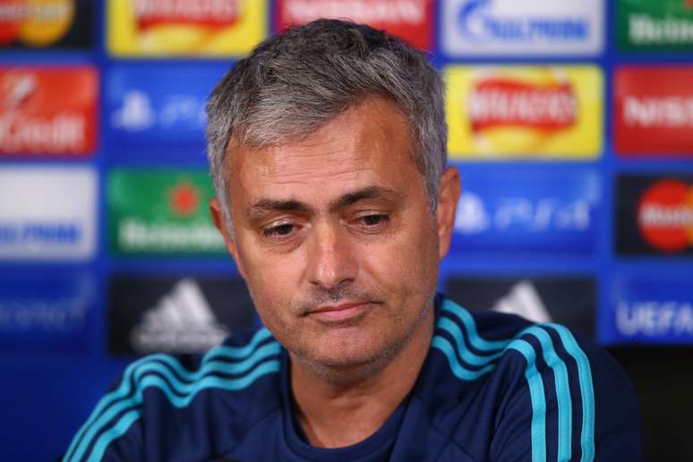 Mourinho não resistiu à má campanha do Chelsea no Campeonato Inglês