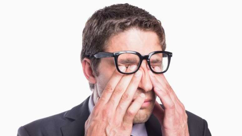 Para amenizar o problema, é indicado ter hábitos mais regulares de sono em ambientes adequados