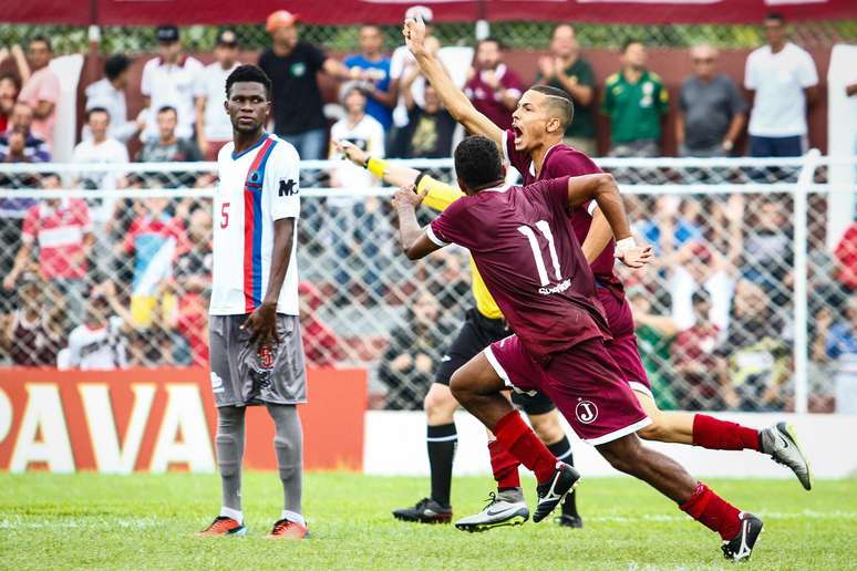 Juventus comemora gol da vit&oacute;ria sobre time do Haiti na Copa S&atilde;o Paulo