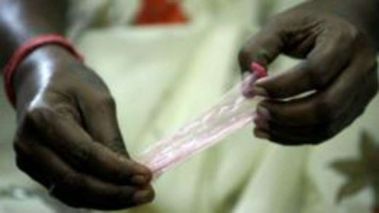 O objetivo do projeto da Fundação Bill Gates é motivar as pessoas a usar preservativos