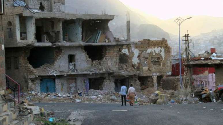 Guerra civil fez segunda maior cidade do I&ecirc;men ficar sitiada