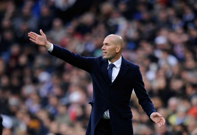 Segunda partida sob comando de Zidane, segunda vitória de 5 do Real