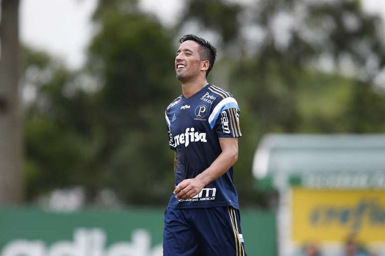 Barrios fica de fora de amistosos do Palmeiras no Uruguai