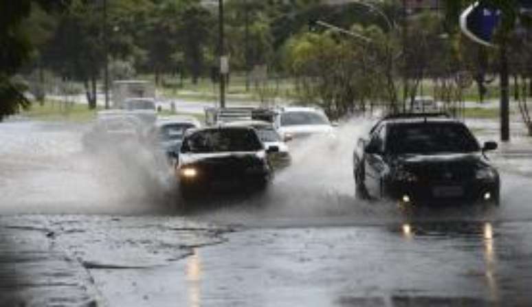 De acordo com o Instituto Nacional de Meteorologia, chuvas em Brasília estão acima da média para o mês de janeiro