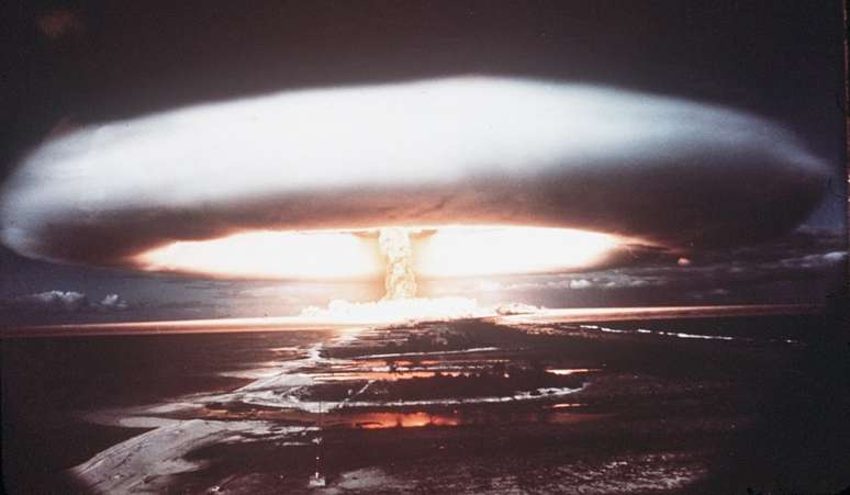 O poder das armas nucleares aumentou muito desde os primeiros testes na década de 1950 (Foto: Nasa)