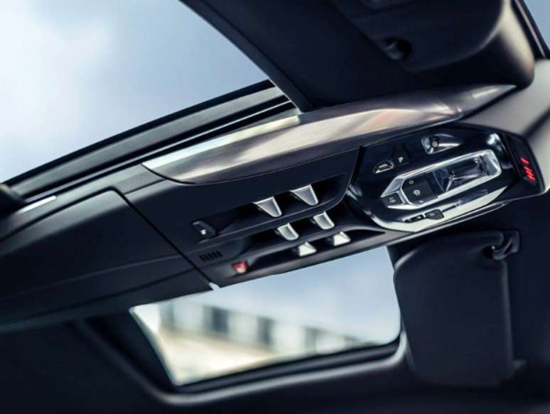 &Eacute; um avi&atilde;o? N&atilde;o, &eacute; um DS 5, apenas