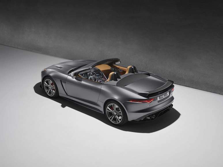 Jaguar F-Type SVR também será conversível