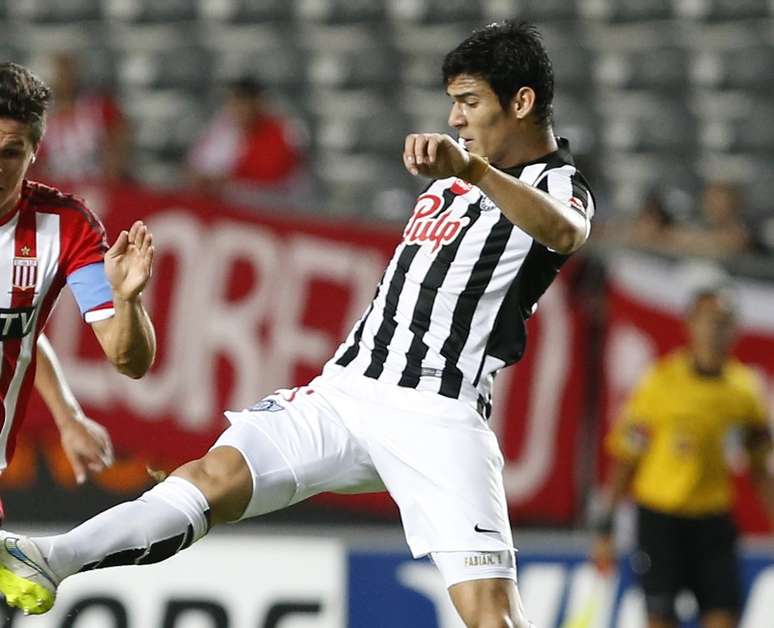 Balbuena chega no clube paulista para ocupar a vaga deixada por Gil, que foi para o futebol chinês