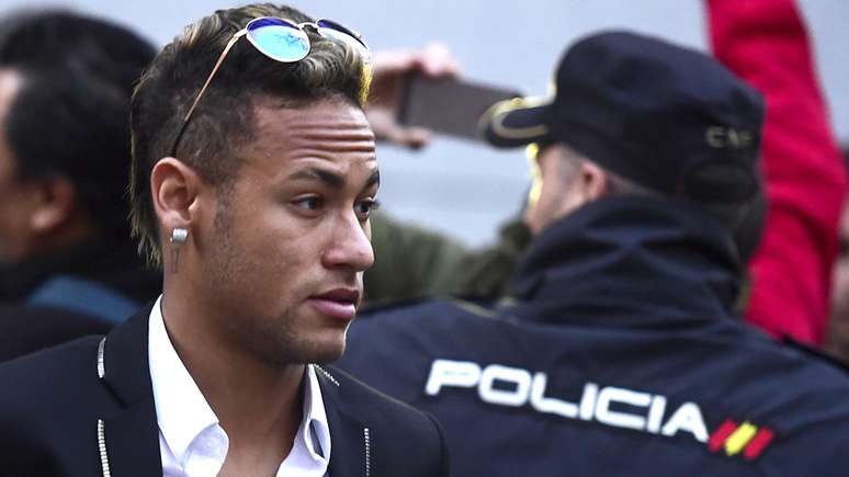 Segundo a Receita, só Neymar deve R$ 188,8 milhões