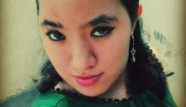 Diagnosticada com microcefalia ao nascer, Ana Carolina Cáceres, 24 anos, hoje é jornalista 