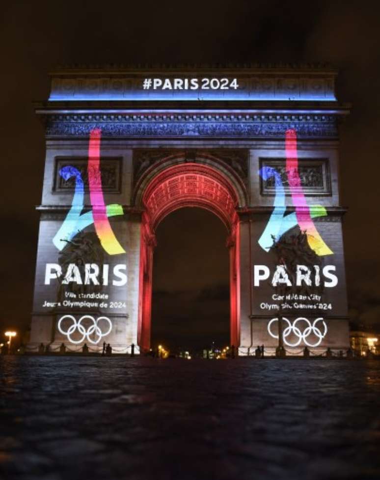 Imagem tem como inspiração um dos principais pontos turísticos da capital francesa, a Torre Eiffel. Decisão sobre a sede olímpica será em 2017