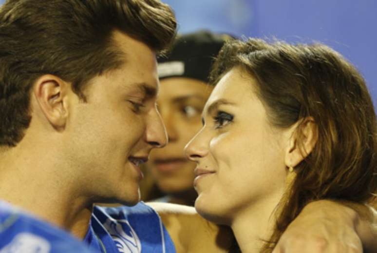 Klebber Toledo e Monica Iozzi se reencontram em camarote