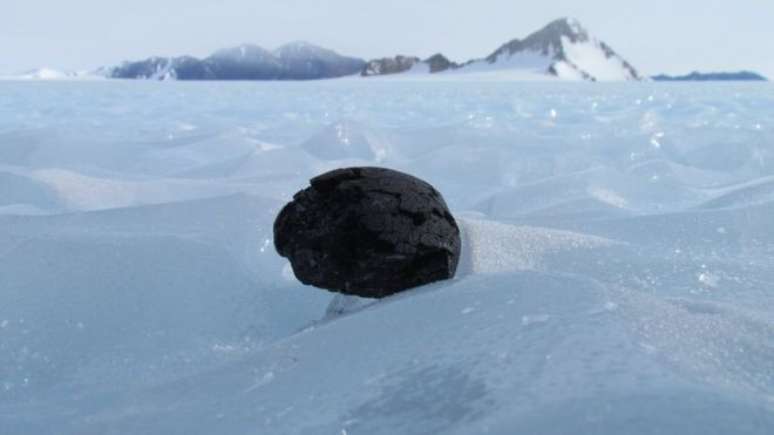 A Antártida é um dos melhores lugares para se buscar meteoritos