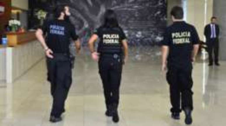 Polícia Federal em ação da Lava Jato; marqueteiro teve prisão decretada nesta segunda-feira