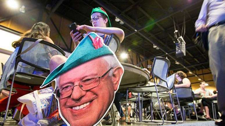 Desempenho de Sanders vem surpreendendo e superando as indica&ccedil;&otilde;es de pesquisas 