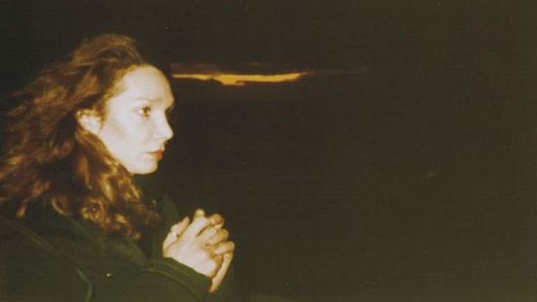 O brutal assassinato de Gisberta transformou-se em pe&ccedil;a de teatro, document&aacute;rio e m&uacute;sica interpretada por Maria Beth&acirc;nia 