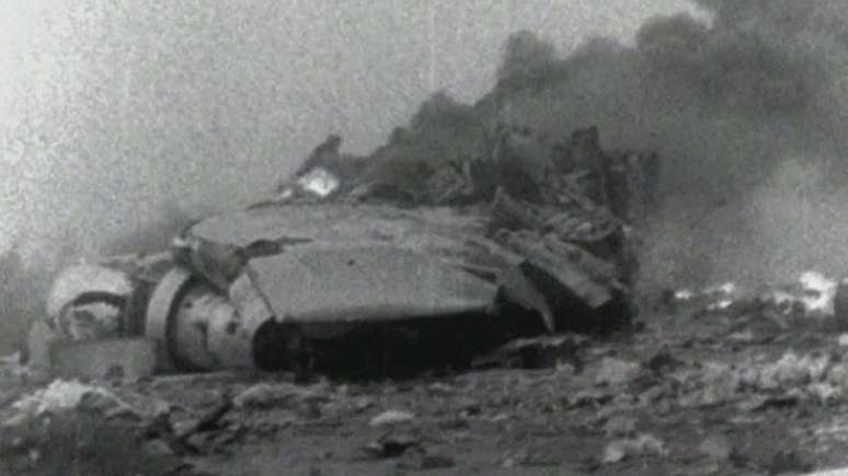Com o tanque cheio, o avi&atilde;o da Pan Am explodiu