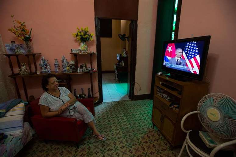 Cubanos acompanharam pela TV o histórico discurso do presidente norte-americano